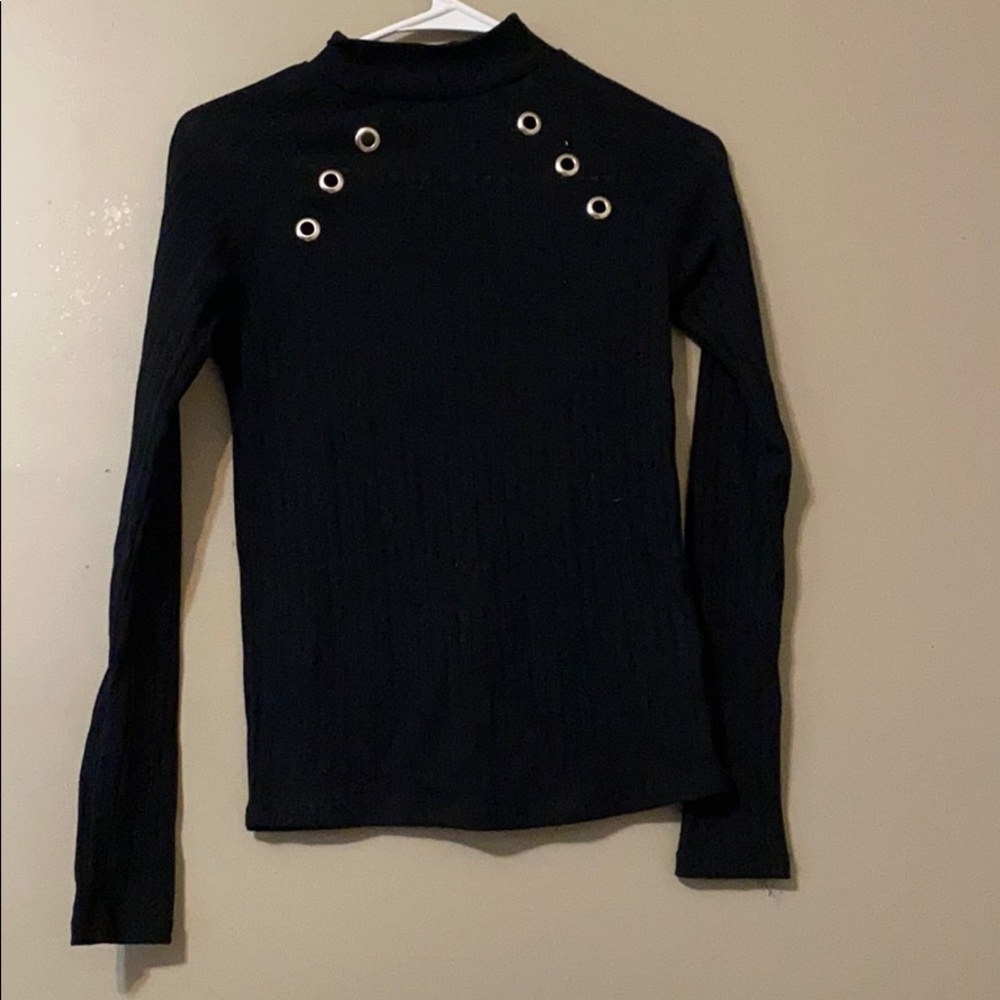 Long sleeve top